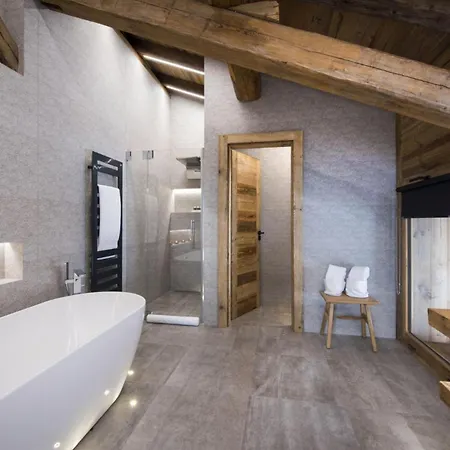 Chalet Zell: A Perfect Base For Alpine Cozy * Целль-ам-Зе